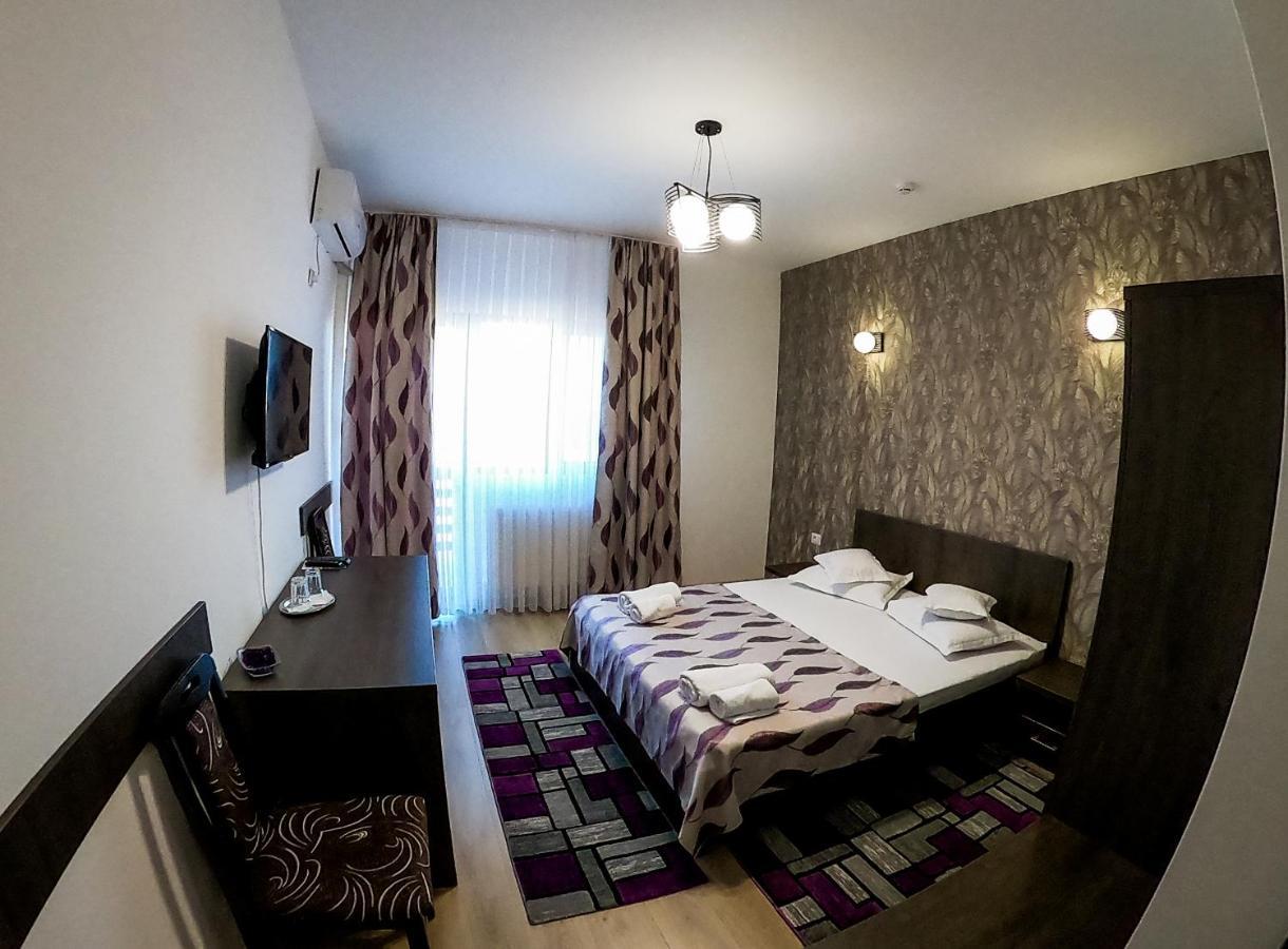 Motel Infinit Târgu Jiu Exterior photo